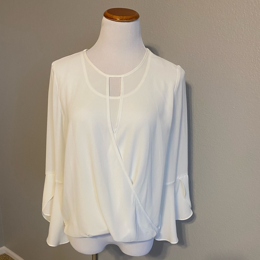 41 Hawthorn Wrap-style Blouse